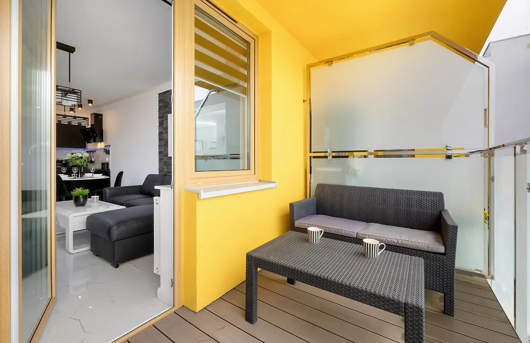 Jantar Apartamenty - Miodowy Dom City Center-1